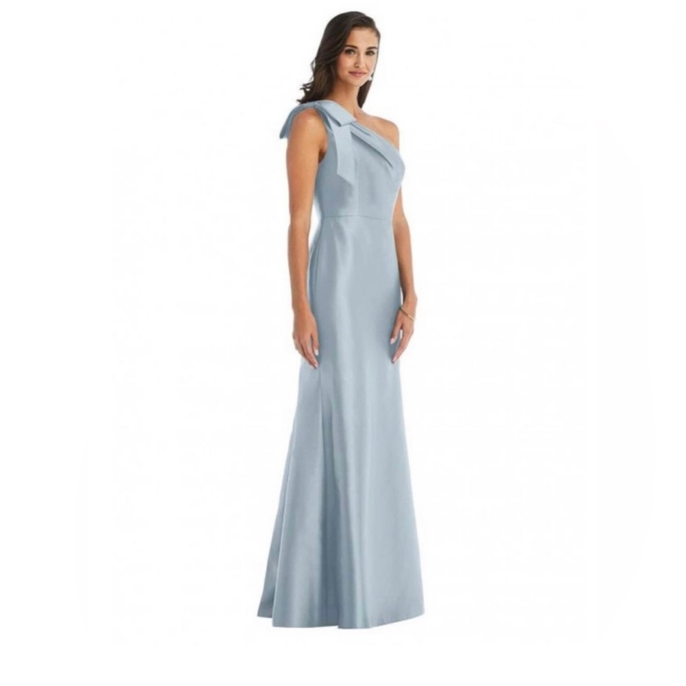 Alfred Sung Ball Gown. One shoulder with a bow